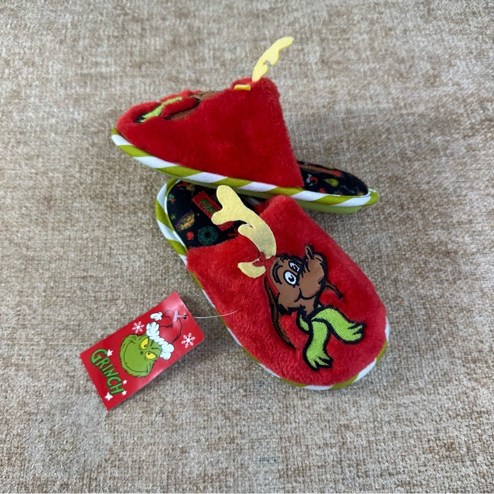 Dr. Suess NWT The Grinch Max Slippers Size Youth 9-10 Unisex